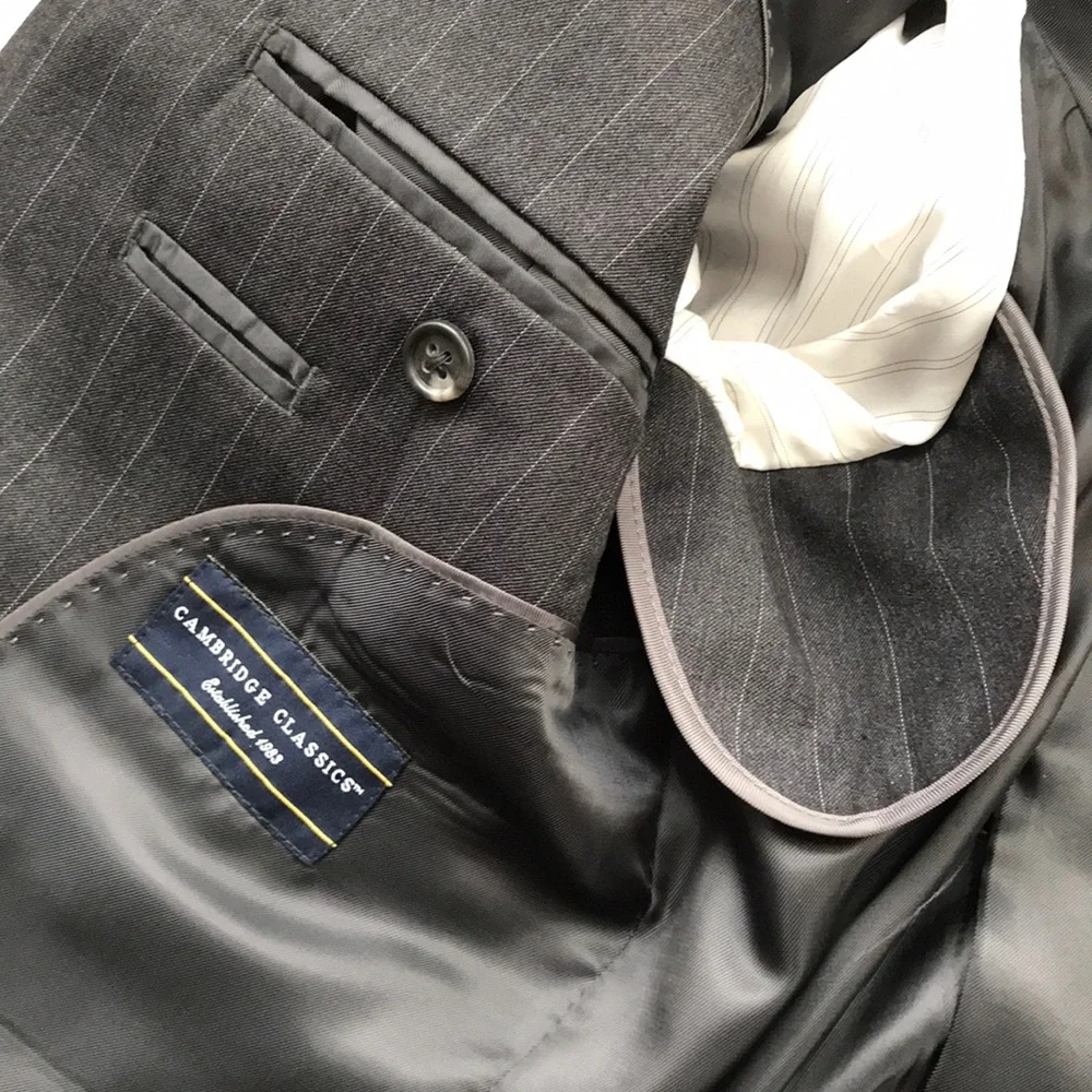 Cambridge Classics Single Breasted Gray Pinstripe Blazer Suit Jacket Size 40R